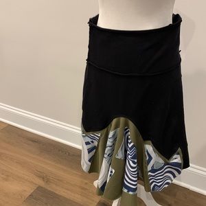 Animaten closet Skirt size M in excellent condition.